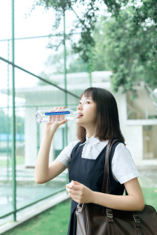 [金瓶双艳]